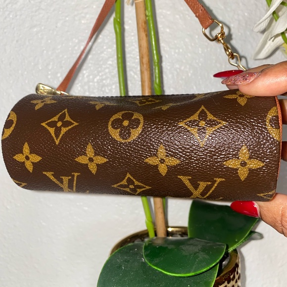 AUTHENTIC 💎VINTAGE LOUIS VUITTON MONOGRAM CANVAS MINI PAPILLON POCHETTE💎 - Picture 9 of 14